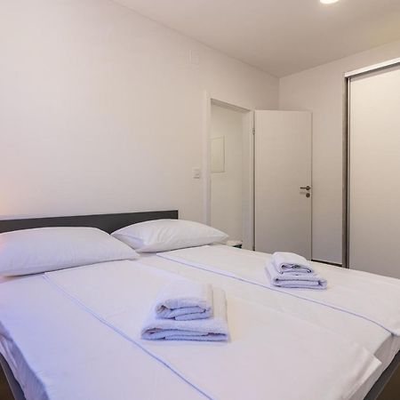 Apartman Vischetti Cres Luaran gambar