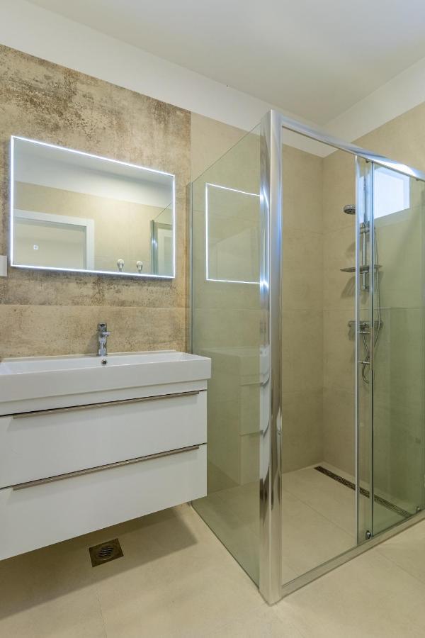 Apartman Vischetti Cres Luaran gambar
