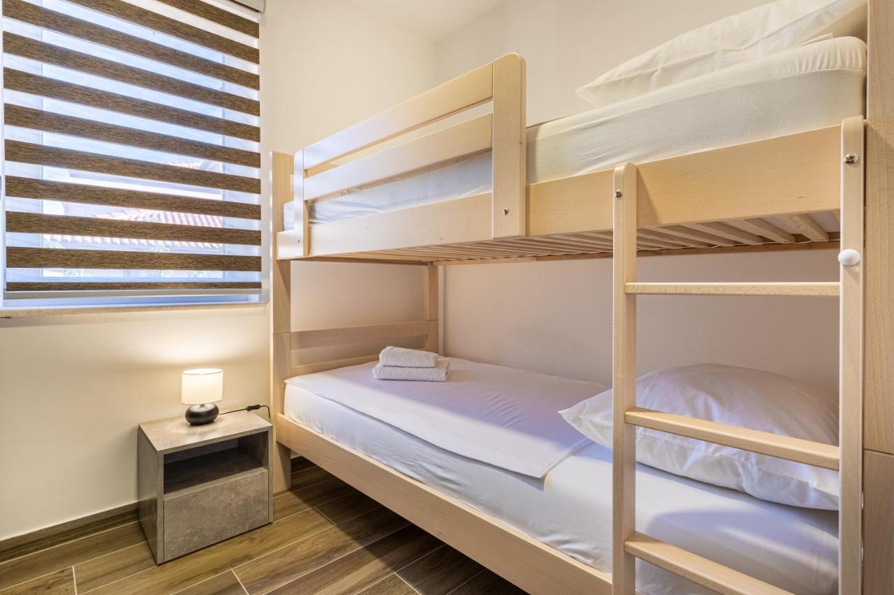 Apartman Vischetti Cres Luaran gambar